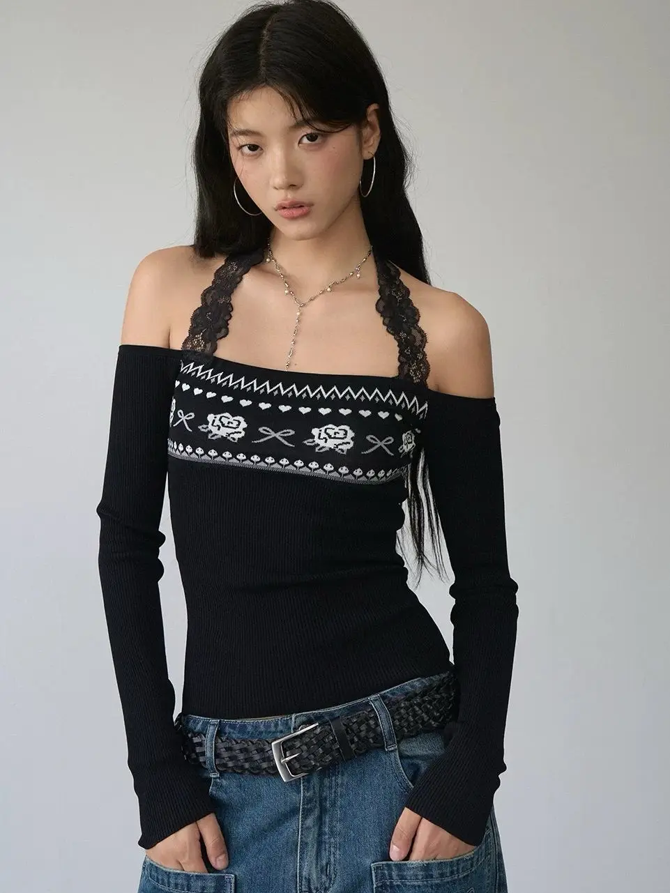 

Sweet Lace Halter Off Shoulder Sweater Women Autumn Winter Contrasting Color Knit Blouse Shirts Skinny Slim Fit Sexy Party Lady