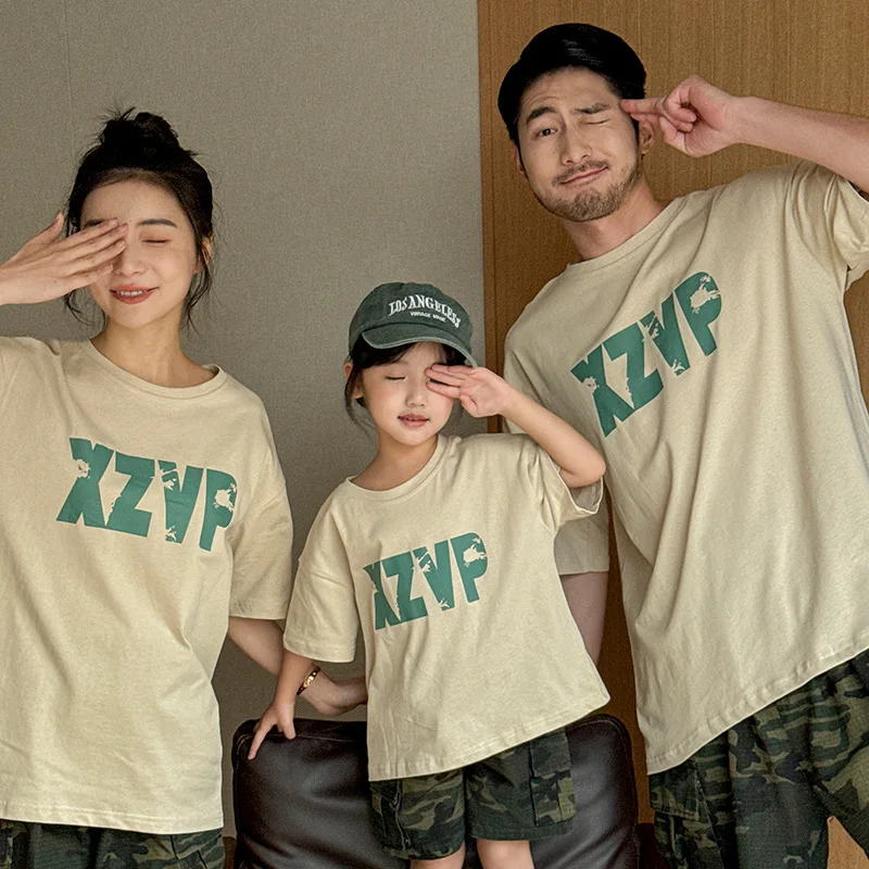 

Family Summer Clothes 2024 Dad Mom and Son Daughter Matching Short Sleeve T Shirt Camouflage Green Shorts Two Piece Outfits Sets