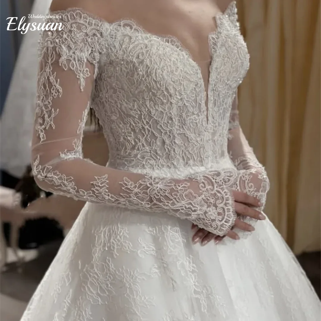 Vestidos de novia de encaje con cuello en V personalizados, mangas largas, cola de corte, apliques de encaje, vestidos de novia de tul con cordones, vestido de novia