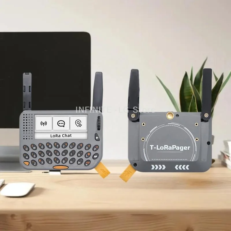 شاشة 2.33 بوصة ESP32-S3 جهاز بيجر إنترنت الأشياء المحمول: لوحة مفاتيح QWERTY، NFC/RFID، GPS، إصدار SX1262 LoRa