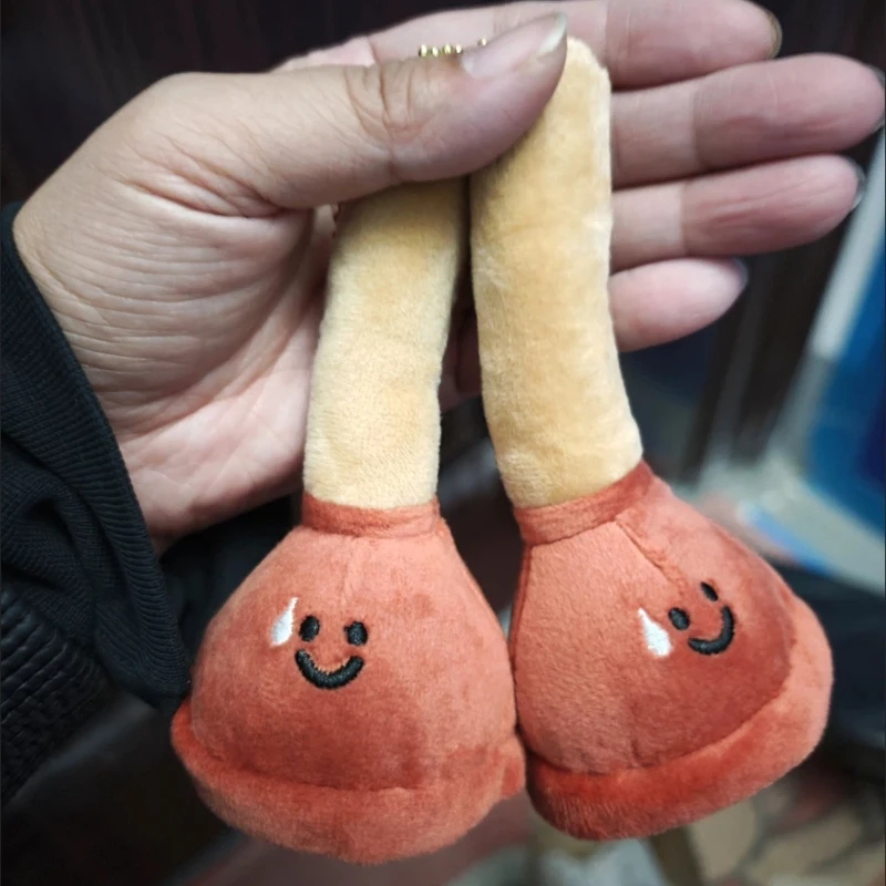 플러시 토이 가죽 핸들 펜던트 귀여운 플러시 키체인 화장실 핸들 가방 특색 있는 펜던트 장식 플러시 걸이 장식 선물