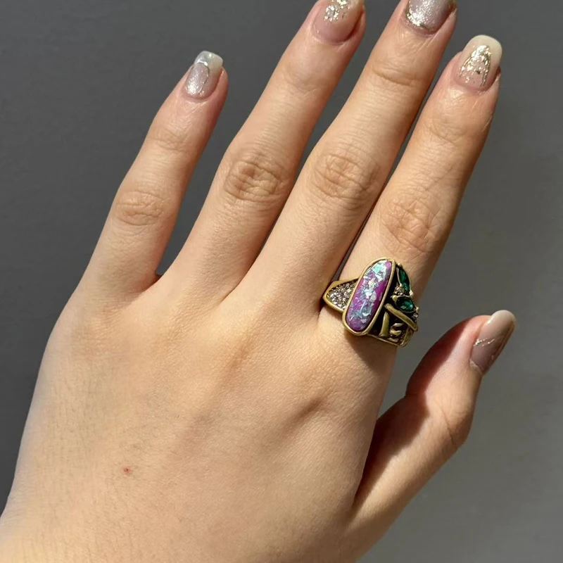 

Vintage Alien Purple Opal Ring Gold Color Rhinestone Elegant Unique Luxury Jewelry Quality Designer Gifts Thanksgiving Wedding