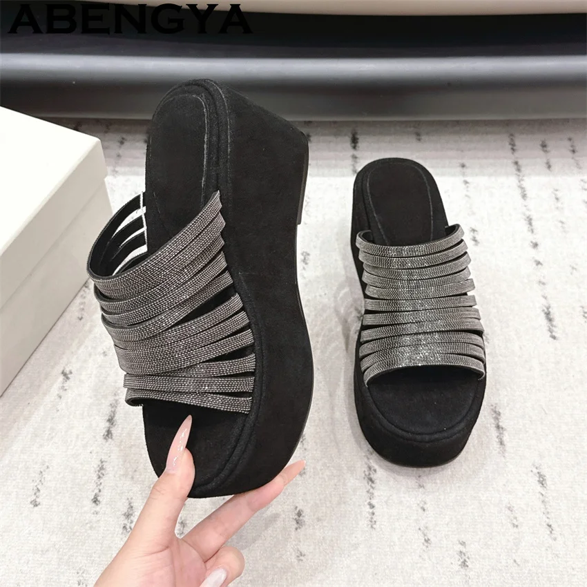 2026 Summer New Thick Bottom Platform Slippers for Women Shining Narrowband Open Toe Casual Beach Shoes Fashion Mules Slippers