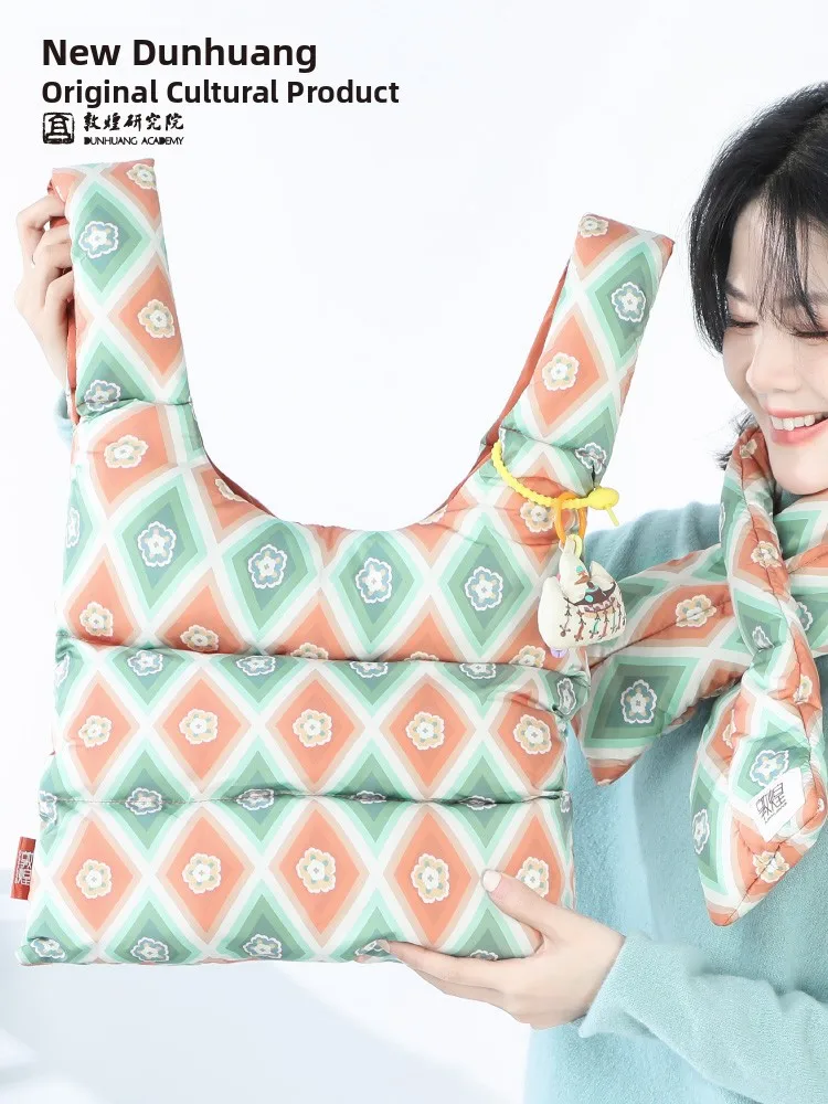 Large Capacity down Feather Handbag Museum Creative Cultural Women's Autumn Winter Fashion Handheld Bag Soft Material Shoppin...