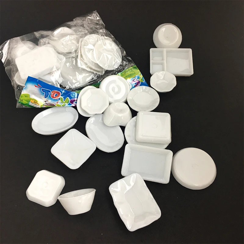 

18Pcs/Set Mini White Kitchenware Toy Drink Cups Small Plate Small Dish Tableware Miniatures DIY Pretend Play Mini Plastic Toy