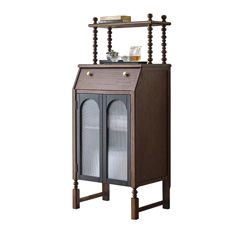 

Morris Sweeper Cabinet Solid wood Traditional style