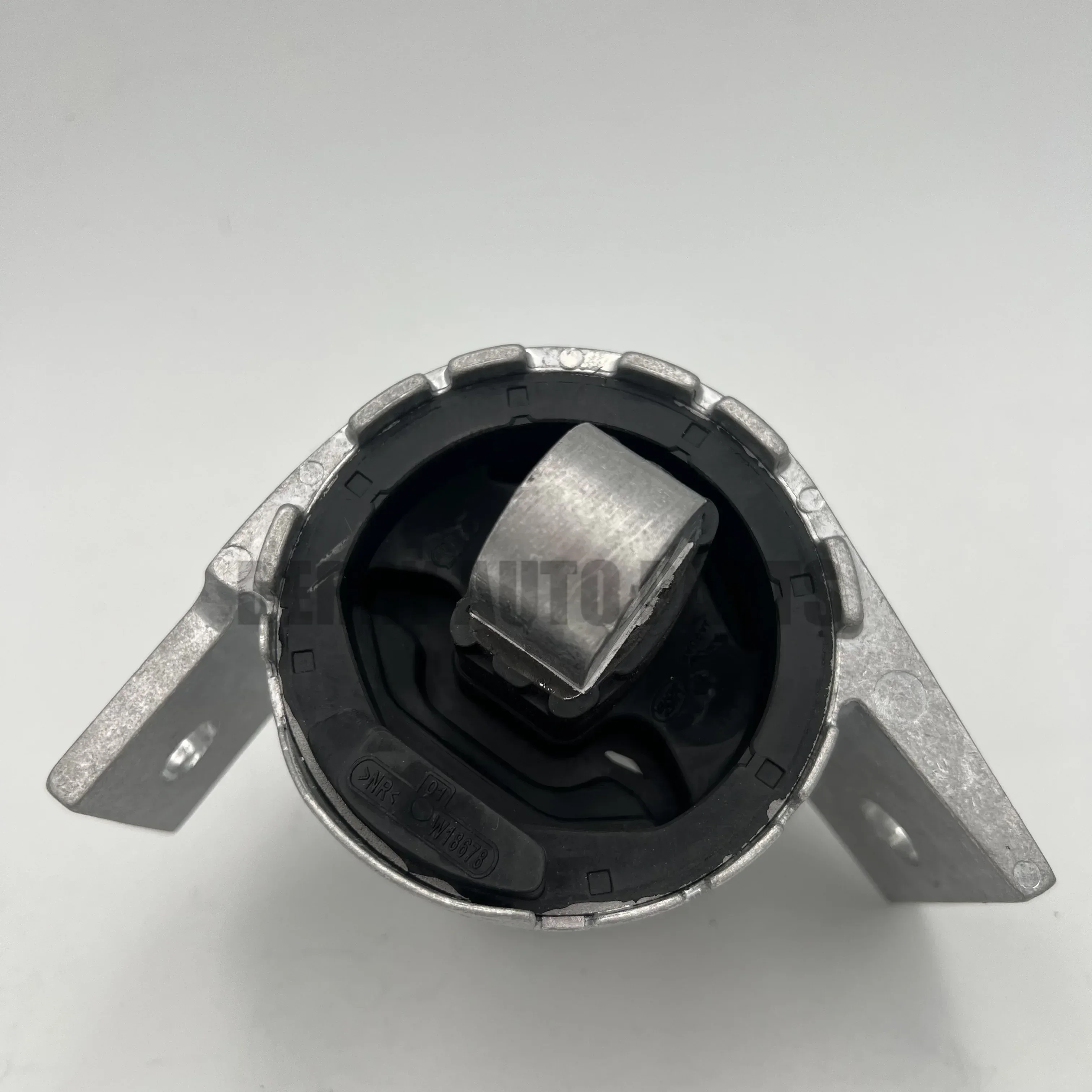 

C2P8353 Engine Mounting Transmission Mounting C2D38505 For JAGUAR XF XJ XJL XK F-TYPE S-TYPE