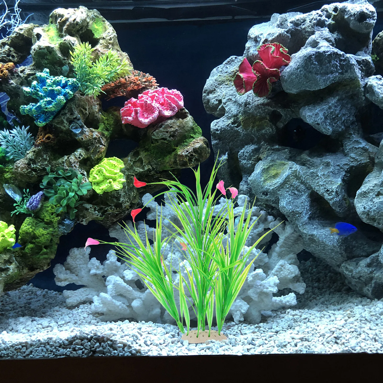 

1Pcs Simulation Fish Decoration Aquarium Plant Resin Landscaping Ornament Natural Water Grass Aquarium Scene