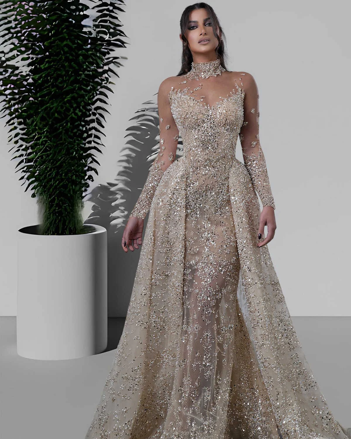 

Women Elegant Mermaid Wedding Dresses Beading Pearls Bridal Gowns with Overskirts Long Sleeve Sequins Customized Bride Dress