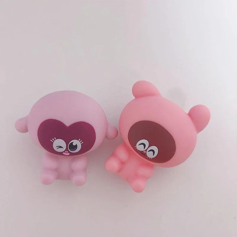 Pet Pinch and Squeeze Doll Gashapon Desktop Ornament Keepsake Holiday Gifts Action Figure Model Toys