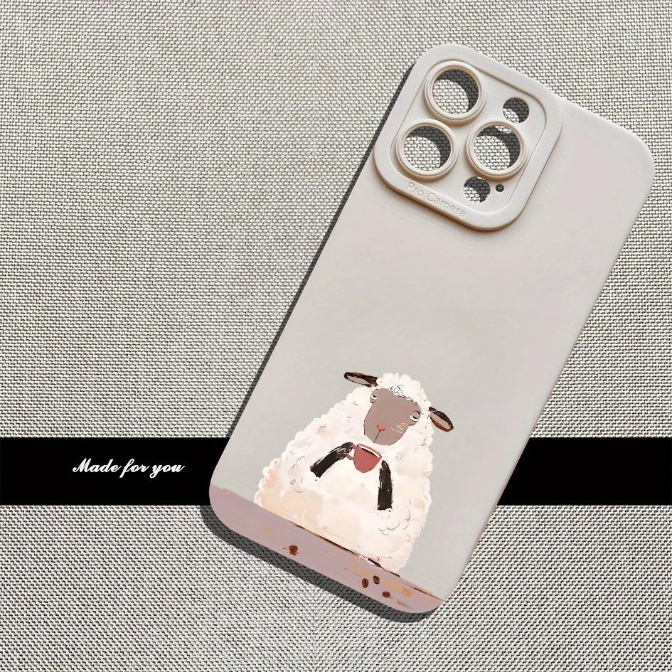 

Маленькая овечка, пить кофе, этот мягкий защитный чехол премиум-класса для телефона для Iphone 12/13/14/15/16 Plus Pro Max Iphone Cover