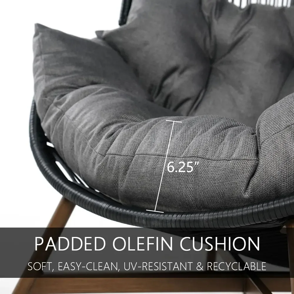 كرسي على شكل بيضة خارجي من البولي ايثيلين بلمسة نهائية من الخشب والحبوب كرسي محادثة مريح مع وسادة Olefin كرسي استرخاء كبير الحجم