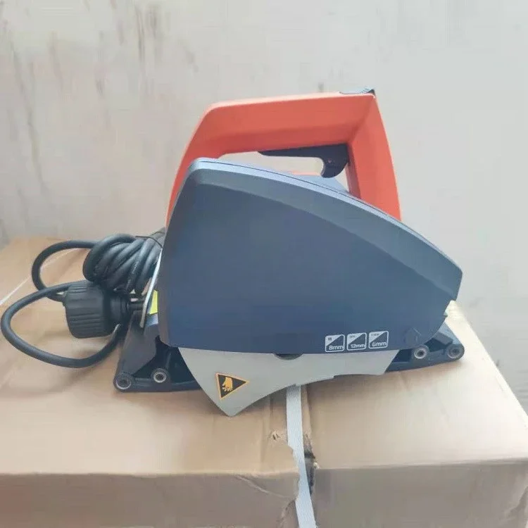 Tragbare Rohrschneidemaschine vom Typ 240, eine Rohrschneidemaschine, die für verschiedene Rohre verwendet werden kann