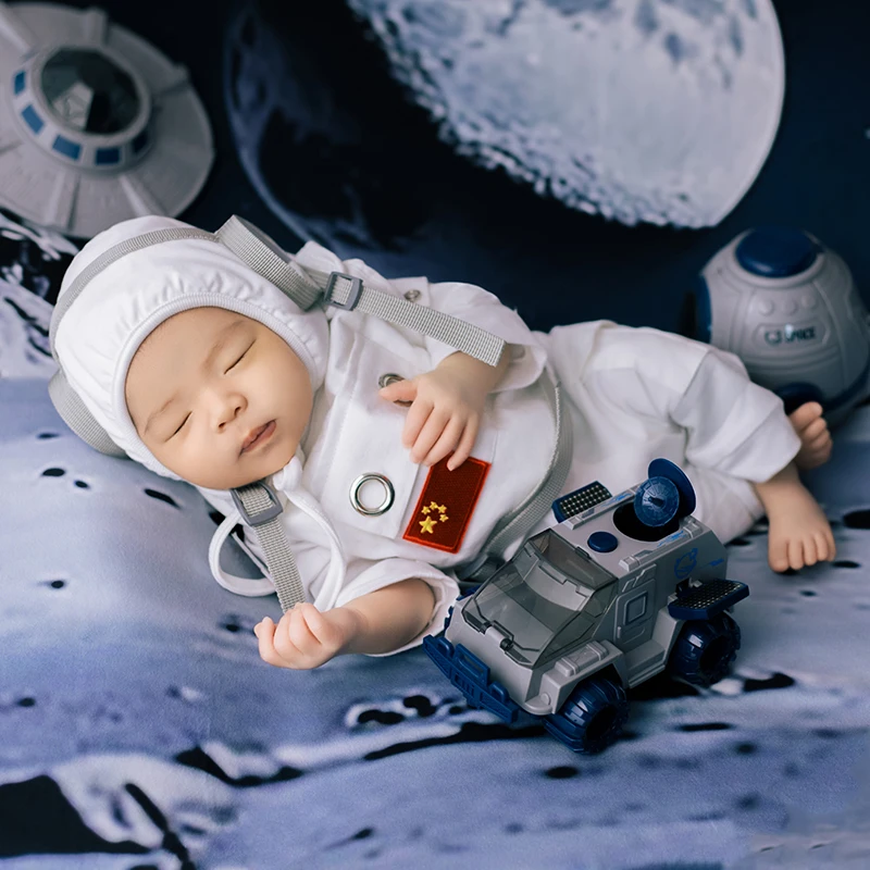

Костюм космонавта для фотографии новорожденных, комбинезон для ролевых игр для маленьких мальчиков + комплект шляпы, нарядная одежда для косплея на день рождения для младенцев