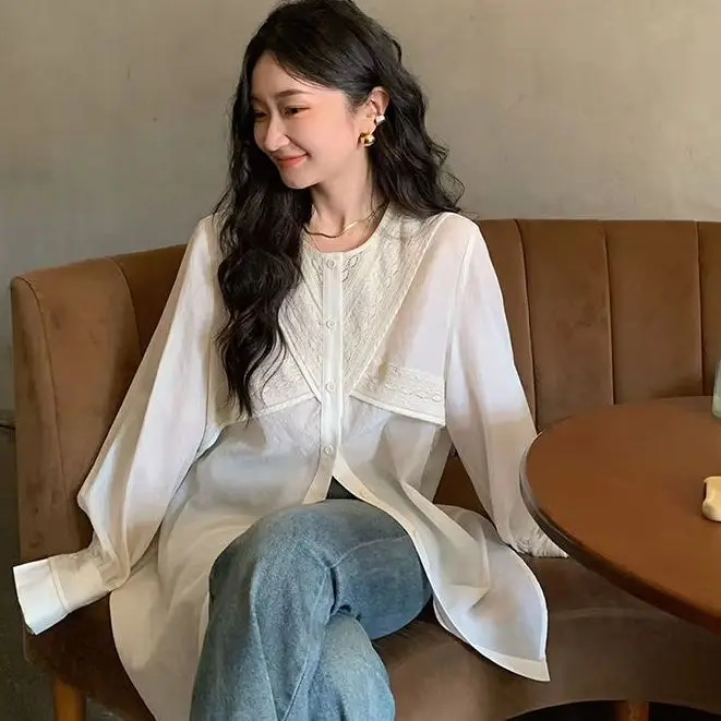 

Lace Shirt Spring Autumn New Beige Female Design Sense Niche Stitching Jacquard Long Sleeve Lazy To Wear A Coat