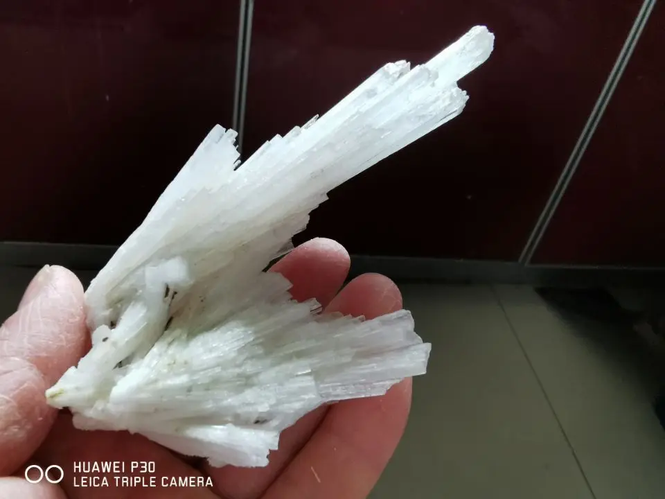 118mm Natural Mineral Crystal Scolecite Flower Rock Specimen