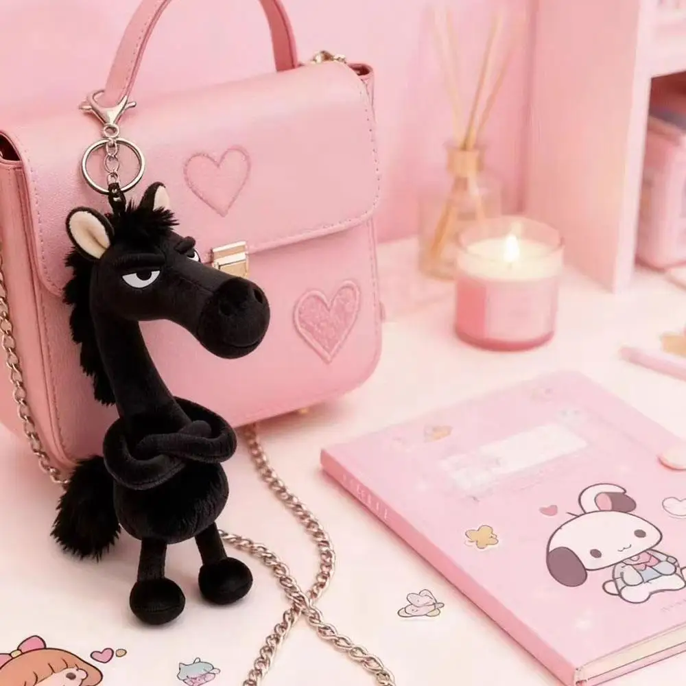 الحصان أفخم قلادة المفاتيح للنساء حقيبة قلادة ديكور لطيف أفخم المهر دمية سيارة المفاتيح هدية حفلة حلقة رئيسية الملحقات