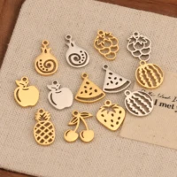 Breloques fraise/cerise/ananas/pastèque, pendentifs Fruits en acier inoxydable, Bracelets à faire soi-même, fabrication de colliers, fabrication de bijoux, 5 pièces 2