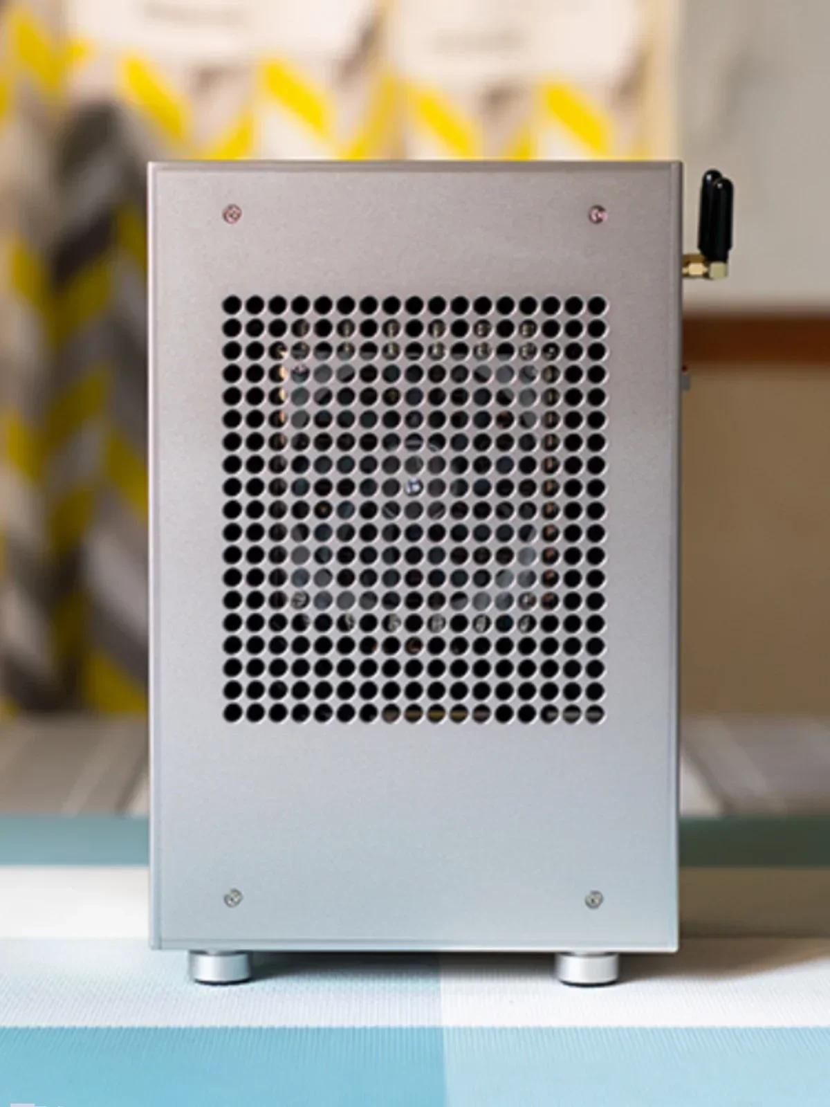 CAPTAIN S. V6 Captain chassis A4 structuurwerkend schattig ITX kort