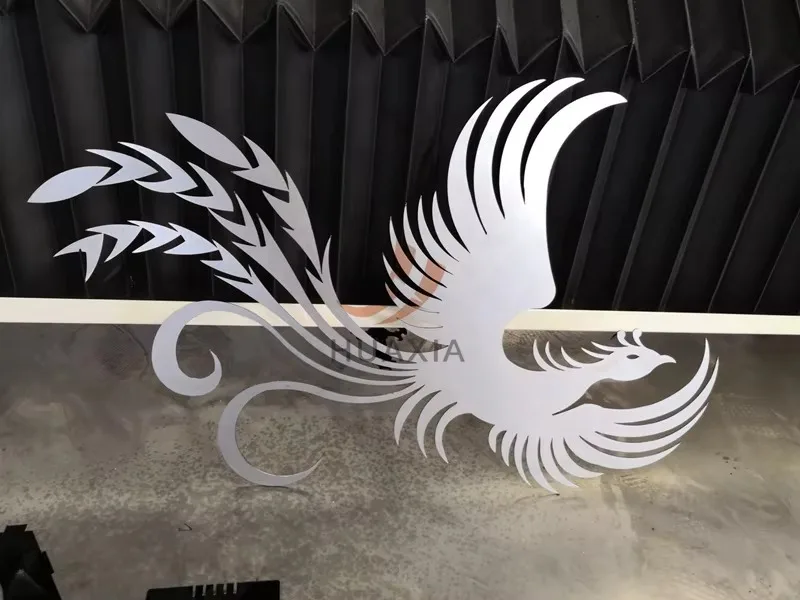 New Upgrade 3000*1500Mm Automatic Fiber 1500W 2000W Cutting Hine With Autofocus Laser Head