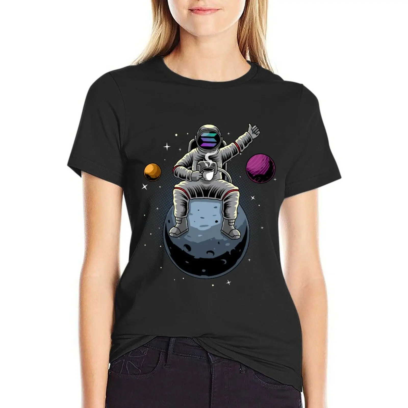 Astronaut Coffee Solana SOL Coin To The Moon Crypto Token Blockchain Cryptocurrency Wallet T-Shirt tops black t-shirts for Women