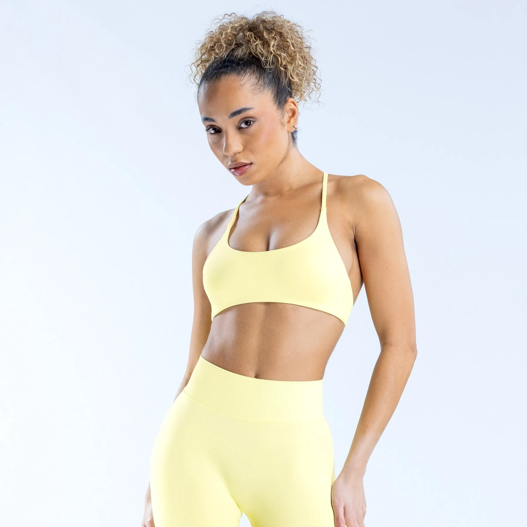 No Logos Twist Back Reggiseno Push-up Yoga Abbigliamento sportivo Palestra Abbigliamento sportivo Fitness Top Movement Intimo Dry Fit Top da corsa per le donne