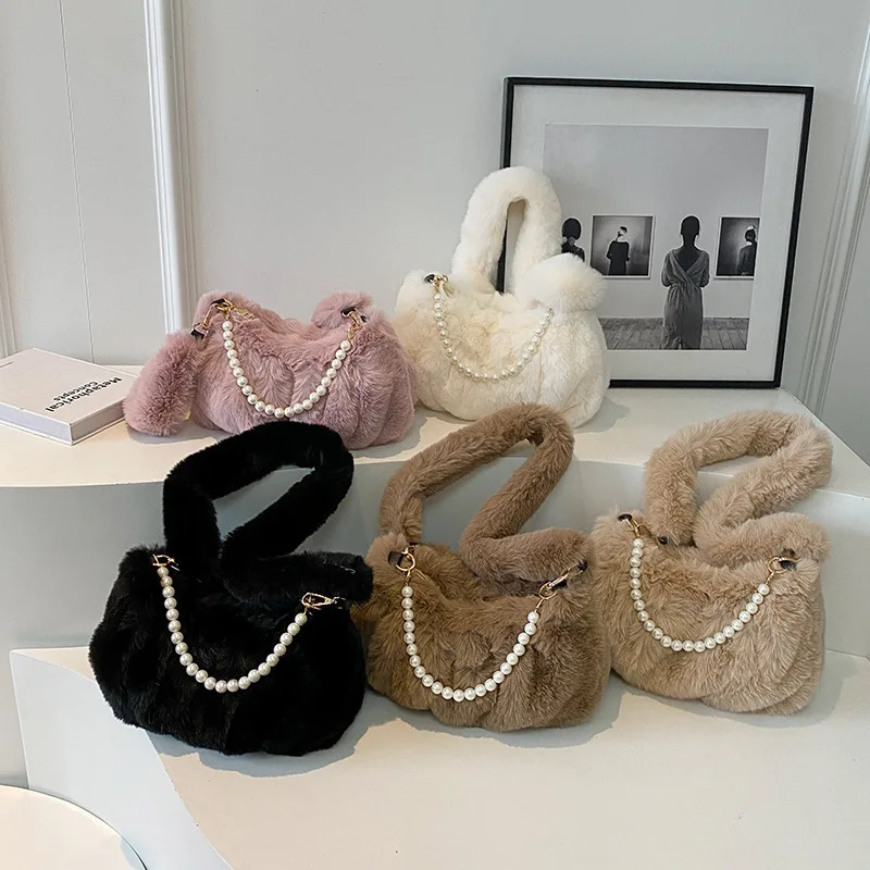 New plush bag, high-end crossbody bag, 2024 autumn and winter pearl shoulder bag, women's fashionable cloud bag