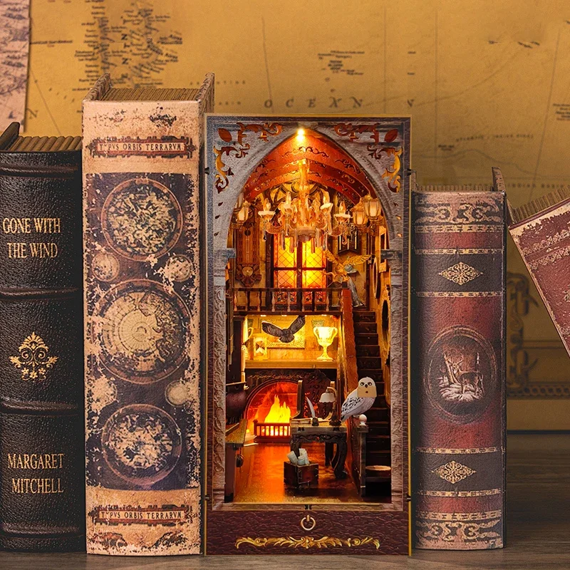 Miniatures Bookend Magic Academy Book Nook Figurines DIY Wooden Handmade Bookshelf for Friends Birthday Gifts Home Decor Crafts