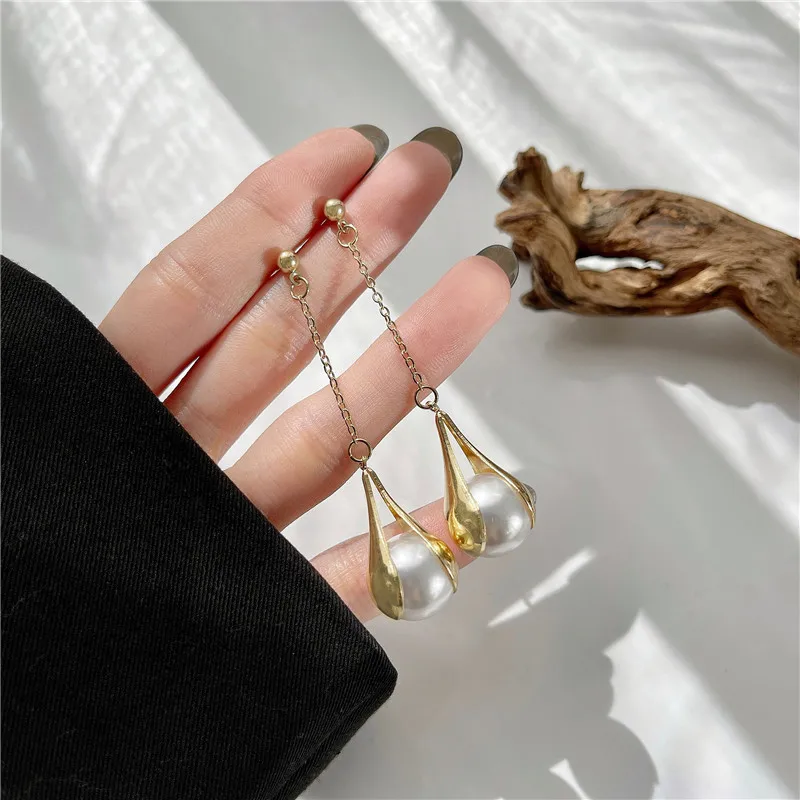 New Long Tassel Earrings Temperament Women Dangle Earrings Simulated Pearl Pendants Drop Earrings Engagement Ear Jewelry