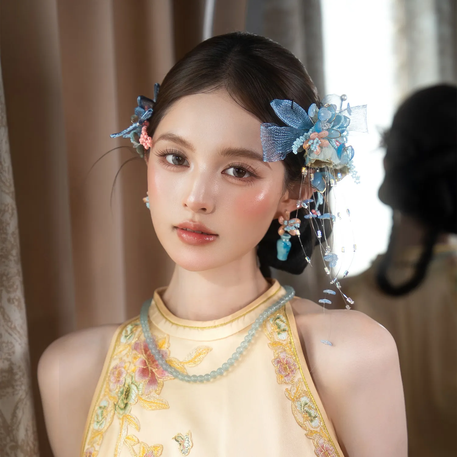 Blue Pink Bridal Headpiece Chinese Style Edge Clamp Long Tassel Forest Cheongsam Morning Robe Bridal Wedding Hair Accessories