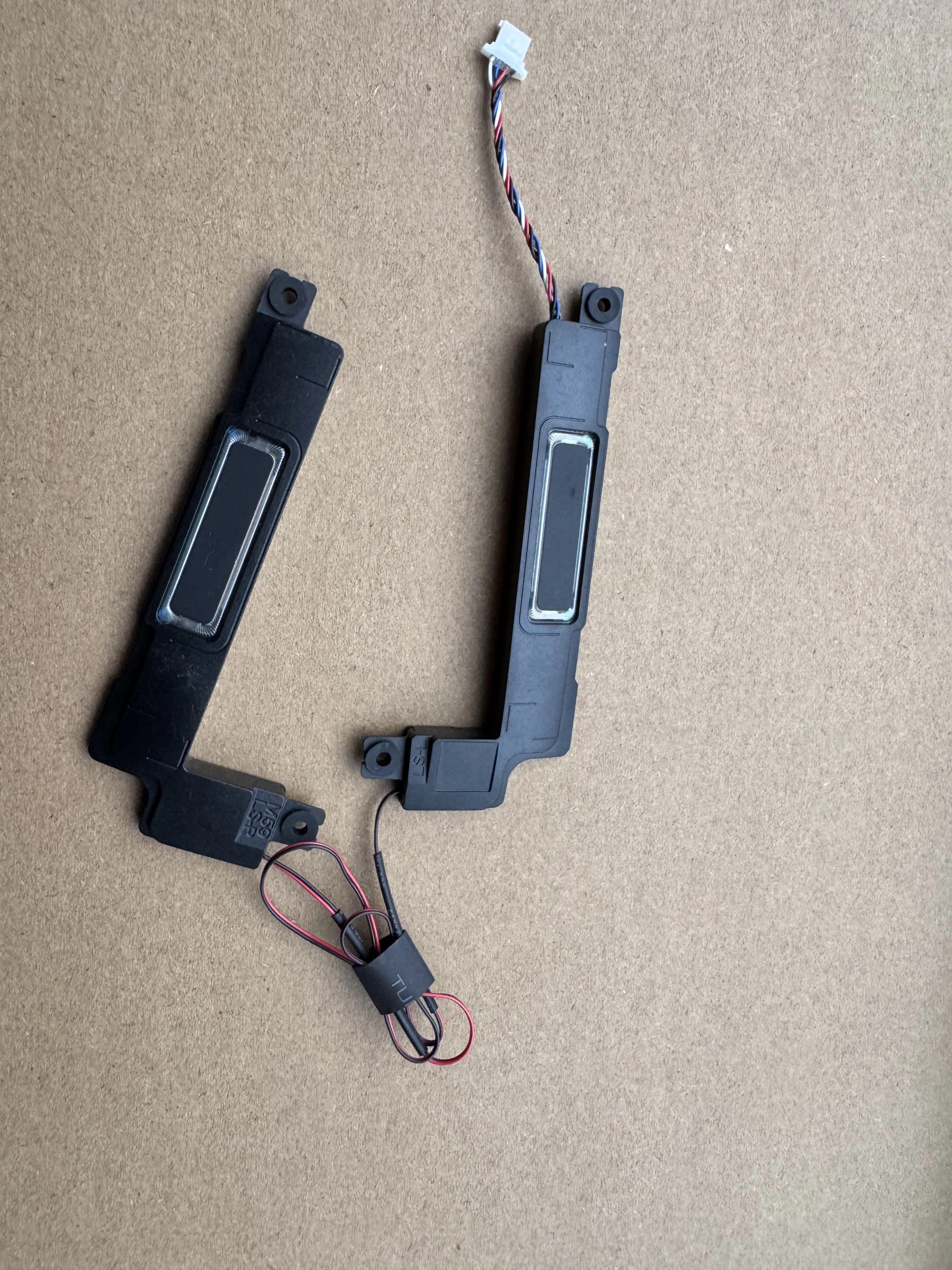 

Динамик для ноутбуков Xiaomi Redmi Z3725, Redmibook 16 2024, 2025