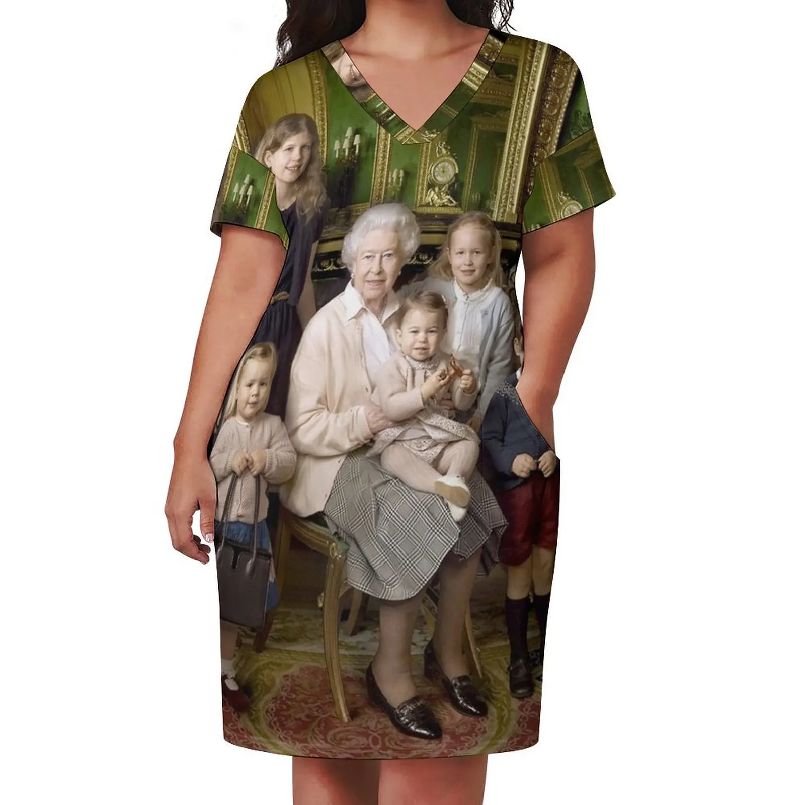 Queen Elizabeth II Poses With Grandkids Loose Pocket Dress summer dress for women 2025 Women's summer long dress Woman clothes