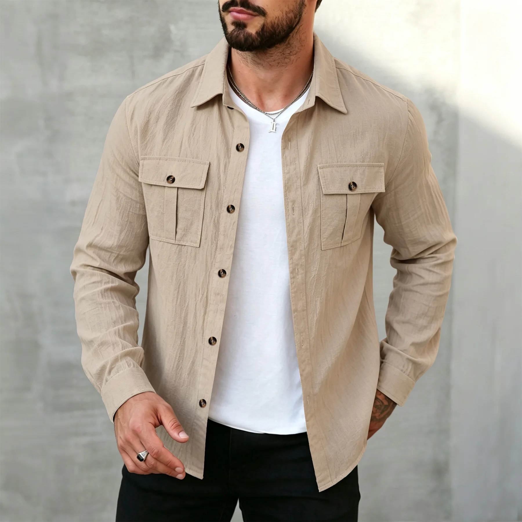 Herrenhemden aus Leinen mit langen Ärmeln und Knopfleiste, lässig geschnittene Hemden, Hemdbluse mit Revers und doppelten Brusttaschen, ideal für den täglichen Gebrauch im Frühling und Herbst.
