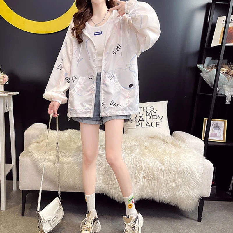 

Базовые куртки женские Kawaii студенческие свободные солнцезащитные тонкие корейские модные студенческие милые повседневные праздничные дышащие уличные куртки