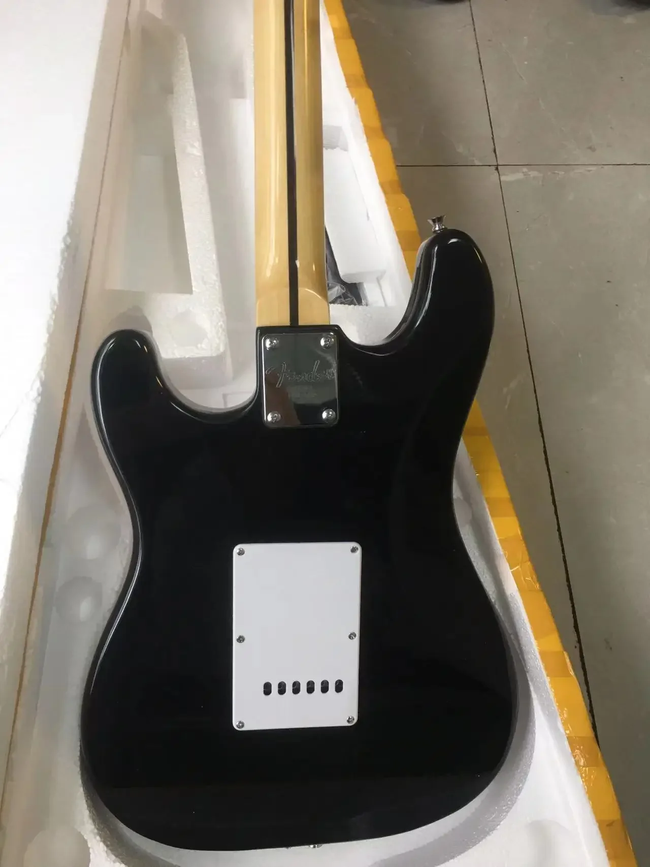 Send in 5 days stratocaste-r custom body 6 string  Electric Guitar in stock FQWREHJ