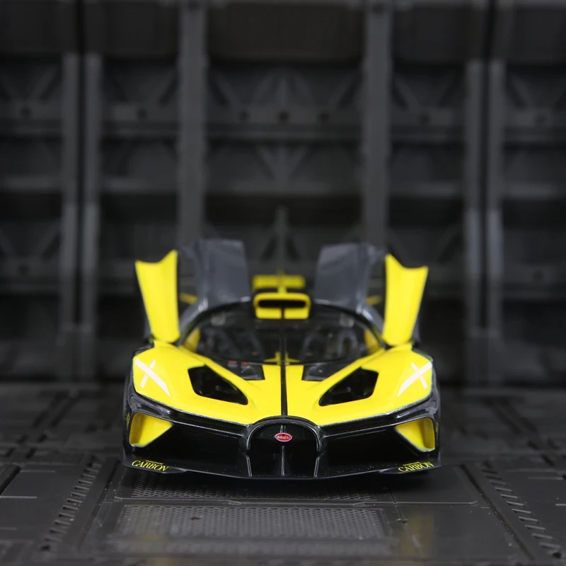 

Maisto 1:24 имитация раллийной модели автомобиля Bugatti Bolide из сплава, украшение автомобиля, дверь может открыть, статическое украшение подарка