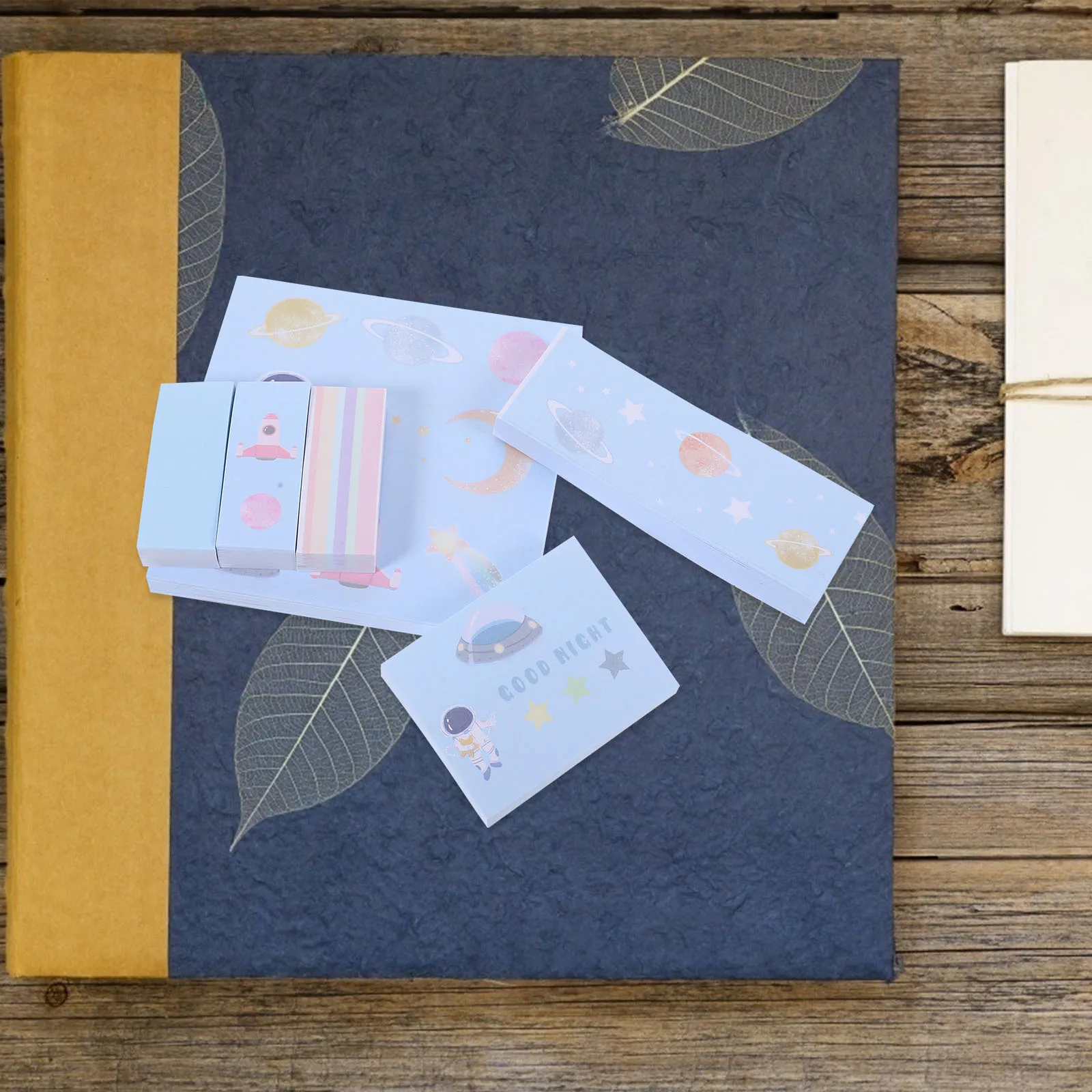 

Note Sticky Self-stick Pads Memo Creative Stickers Adhesive Notepads Office Notes