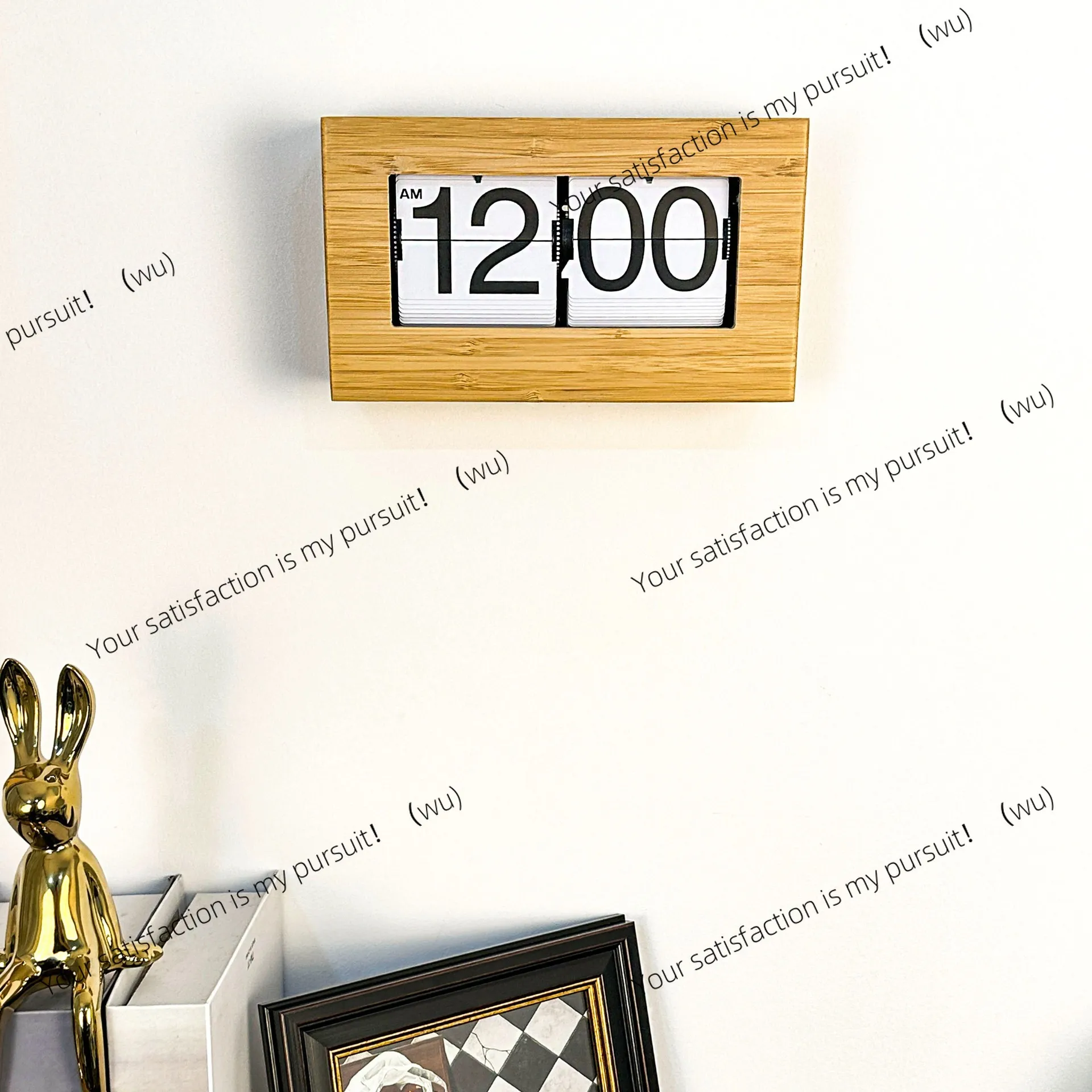 Nordic simple wood art page turning clock creative fashion home desktop pendulum clock handicraft ornament table clock