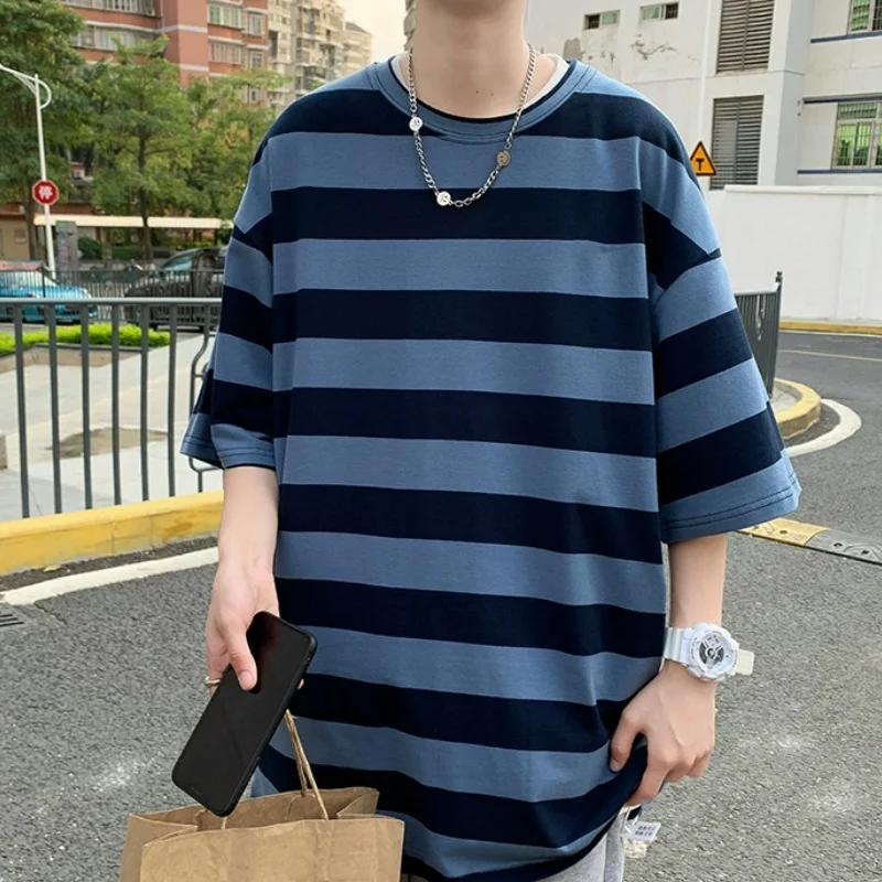 Men Casual Strip T-Shirt Korean Hiphop Top Loose Oversize Streetwear Fashion Clothes Sports Males Plus Size Women White T-Shirts