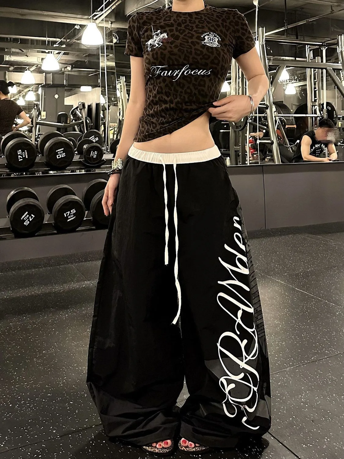 Hip Hop Women Sparkly Glitter Sweatpants Rhinestone Script Letter Wide Leg Baggy Pants High Waist Streetwear Trousers