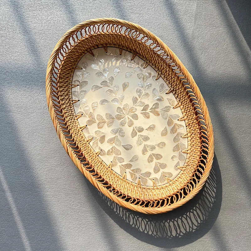 Handwoven Shell-shaped Rattan Tray, Decorative Serving Bowl for Fruits Snacks, Coffee Table Storage Basket, Boho Home Decor