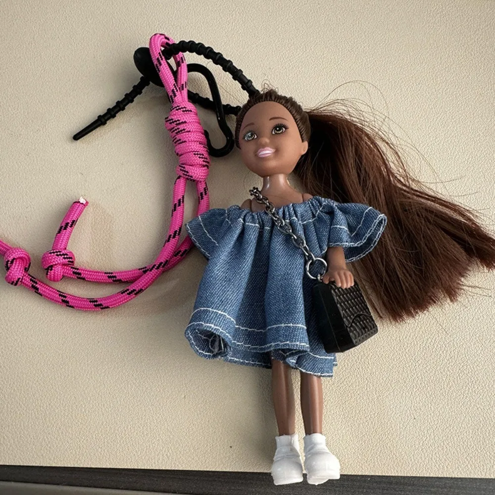 Nieuwe schattige pop hanger hangend ornament DIY verandering kleding autosleutelhanger tas decoratie voor Barbie pop hanger