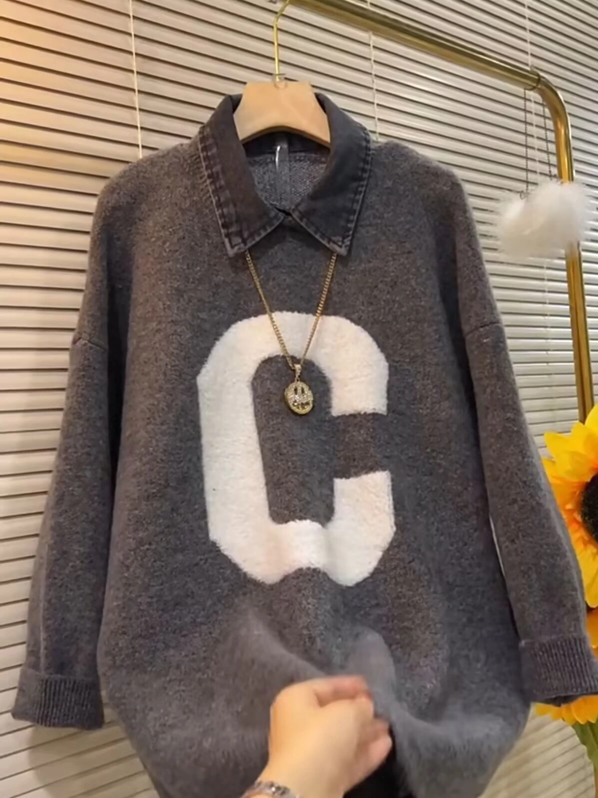 المرأة الدنيم طوق قاعدة طبقة محبوك سترة وهمية قطعتين الخريف الشتاء الدافئة طويلة Sve Ne عادية Sle