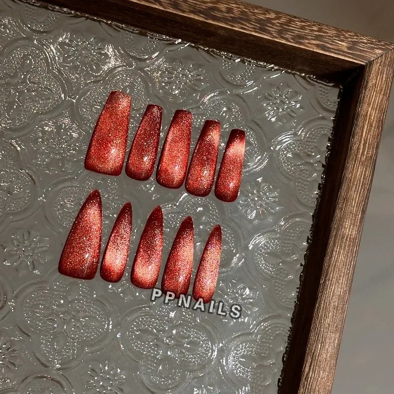 • Blood red sparkling spar cat's eye Christmas Halloween European and American handmade armor