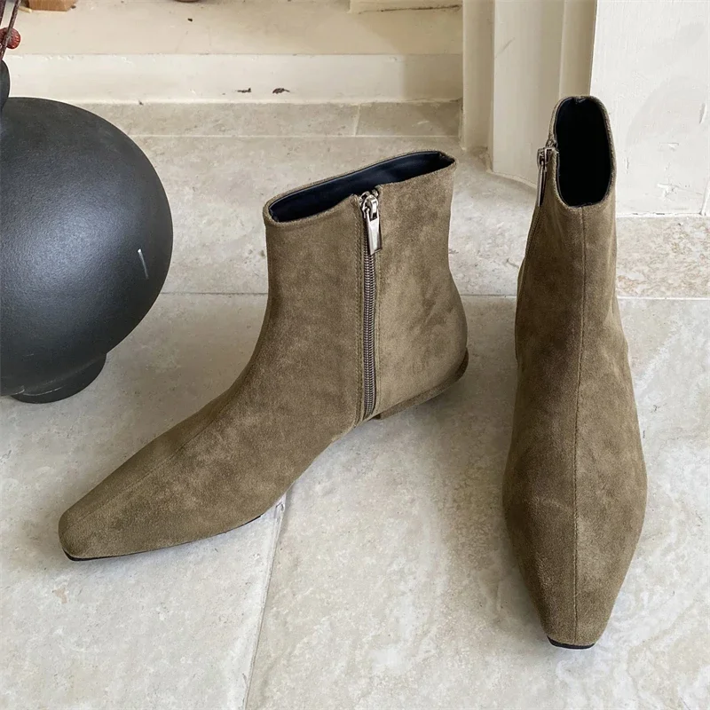 

Eilyken Autumn Winter Ankle Boots Women Casual Low Heels Shoes Fashion Side Zipper Pointed Toe Chelsea Booties