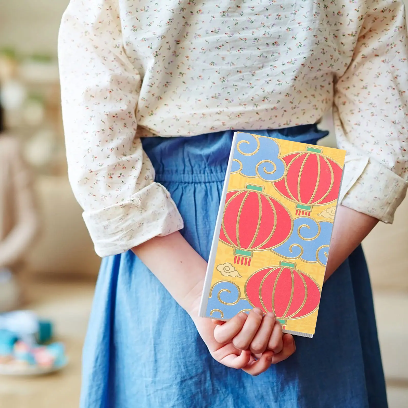 18Pcs Chinese New Year Cartoon Red Envelopes Iridescent Paper Money Holders for Festive Gifting and Celebrations