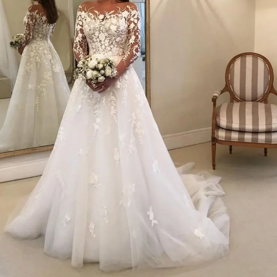 

A Line Covered Button Back Bridal Gowns Tulle Sweep Train Flawless Long Sleeves Lace Wedding Dresses