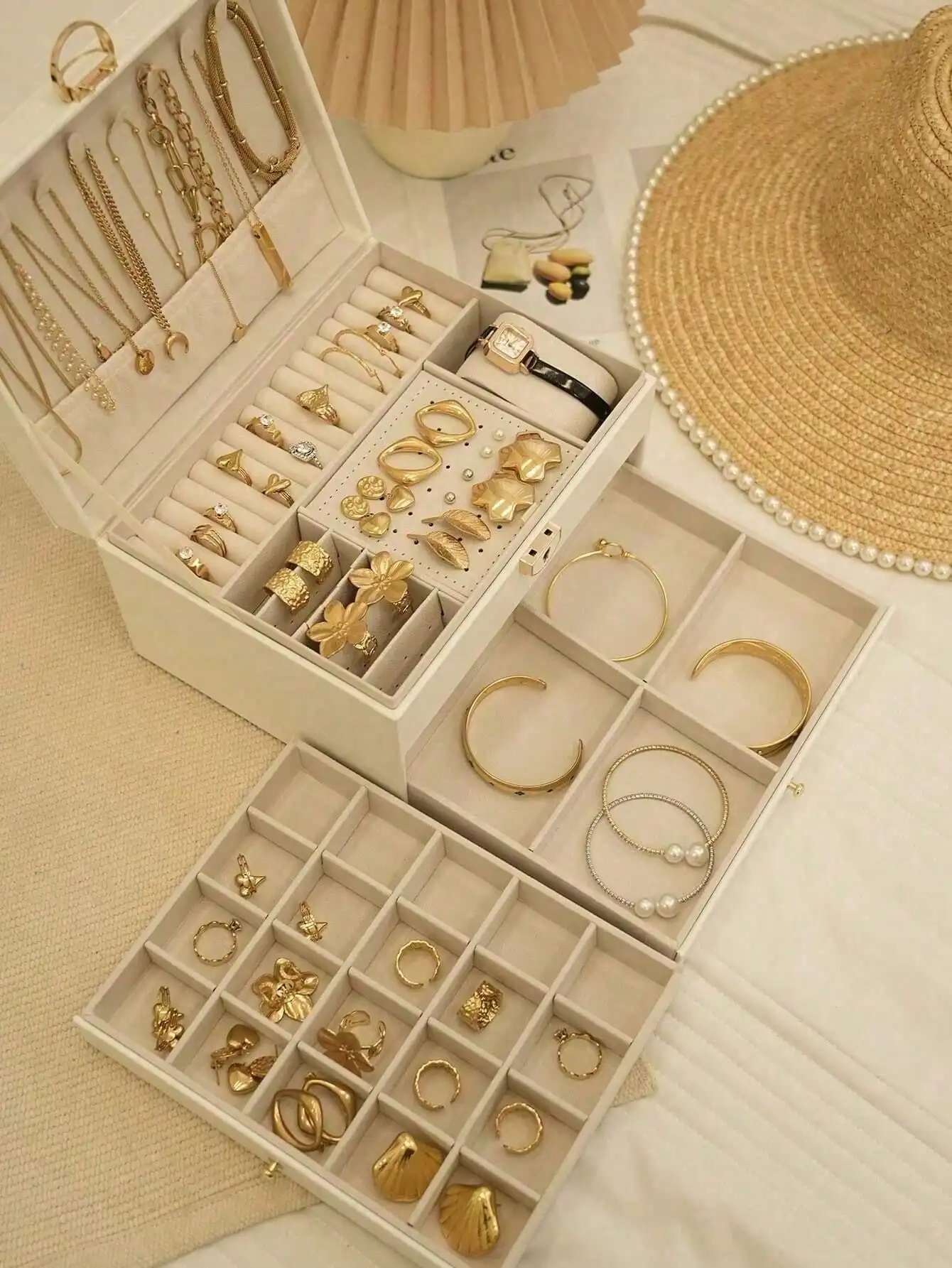 3 Layer Jewelry Box with Lock, Large Capacity Velvet Jewelry Organizer for Rings, Earrings & Necklaces, Lockable Jewelry Storage Case with Drawer, Gift for Women Mom