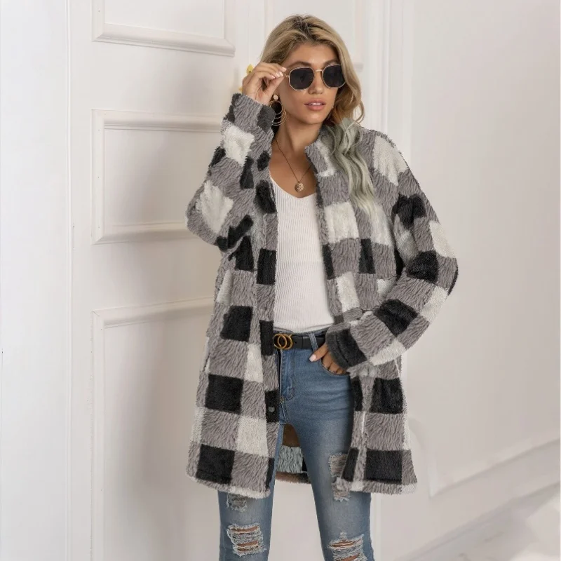 Autumn Winter Women's Plush Plaid Long Coat Fashion Casual Loose Long Sleeve Color Matching Plaid Lapel Jacket Fleece Warm Coat