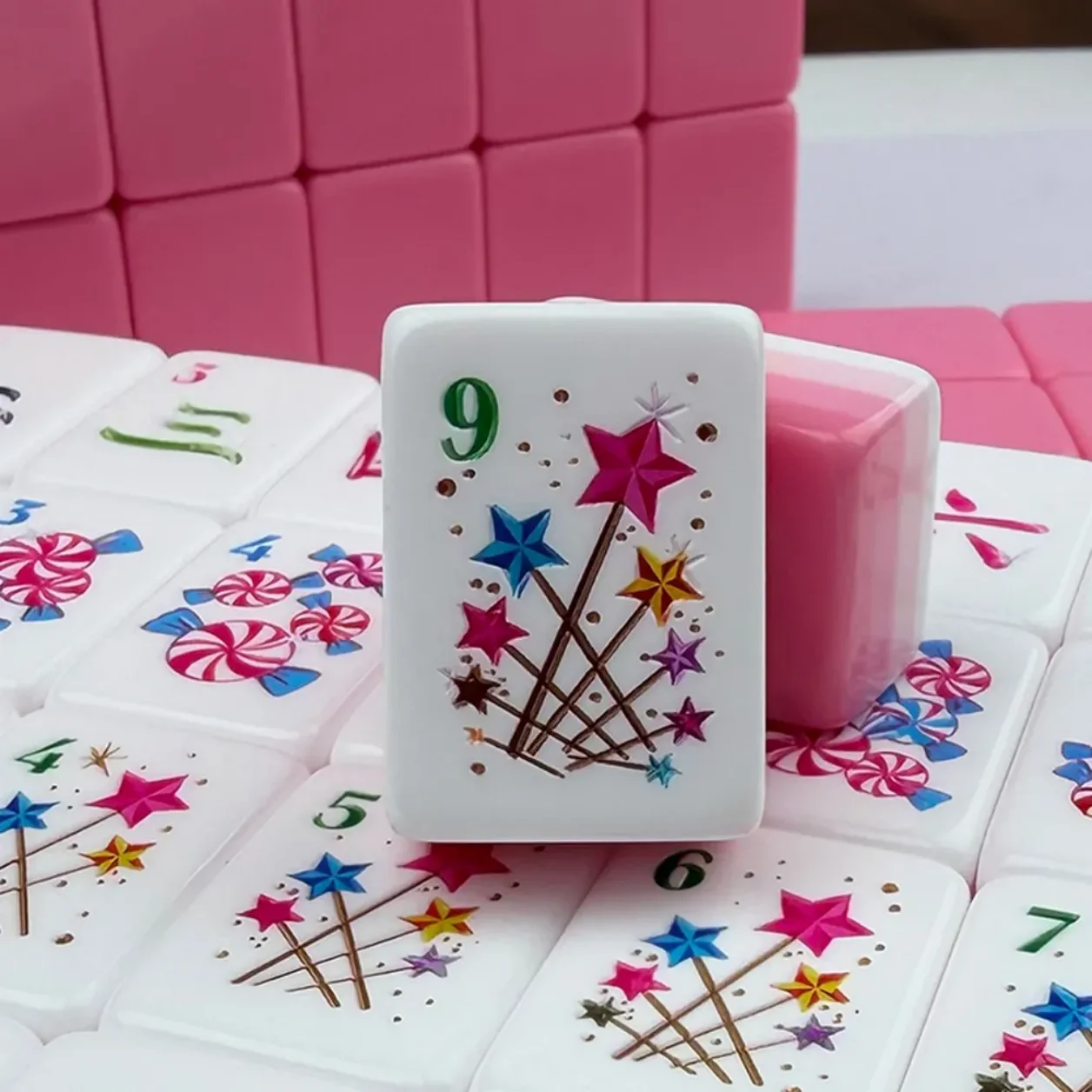 Luxury 4 Layer Pink Gradient Acrylic American Mahjong Set 160Pcs Cute Candy Dessert Star Pattern Hand Rubbed Mahjong Tiles